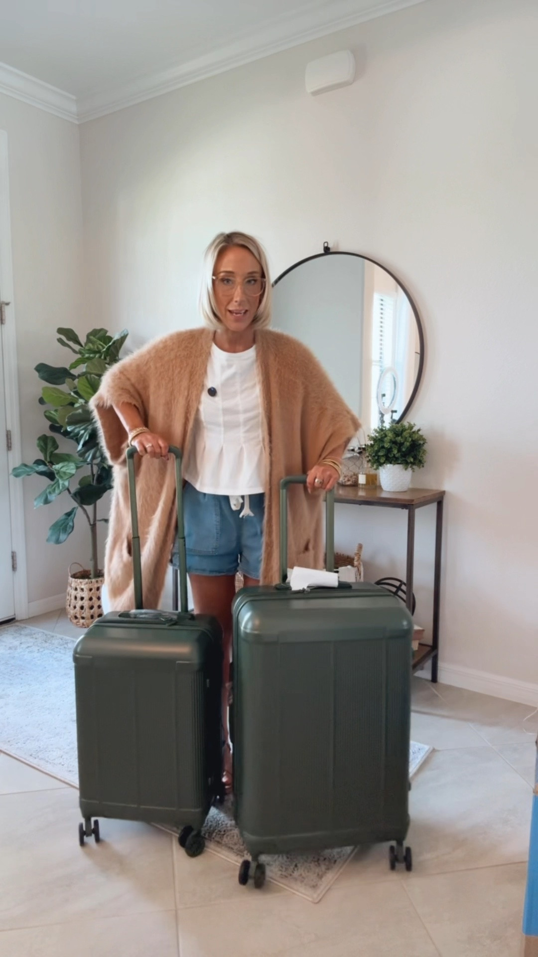 Luggage set - medium and carry on sizes. (And the price for this set is good too!)
• PS- these are the 22” and 26”pieces (the website says otherwise)

#LTKTravel