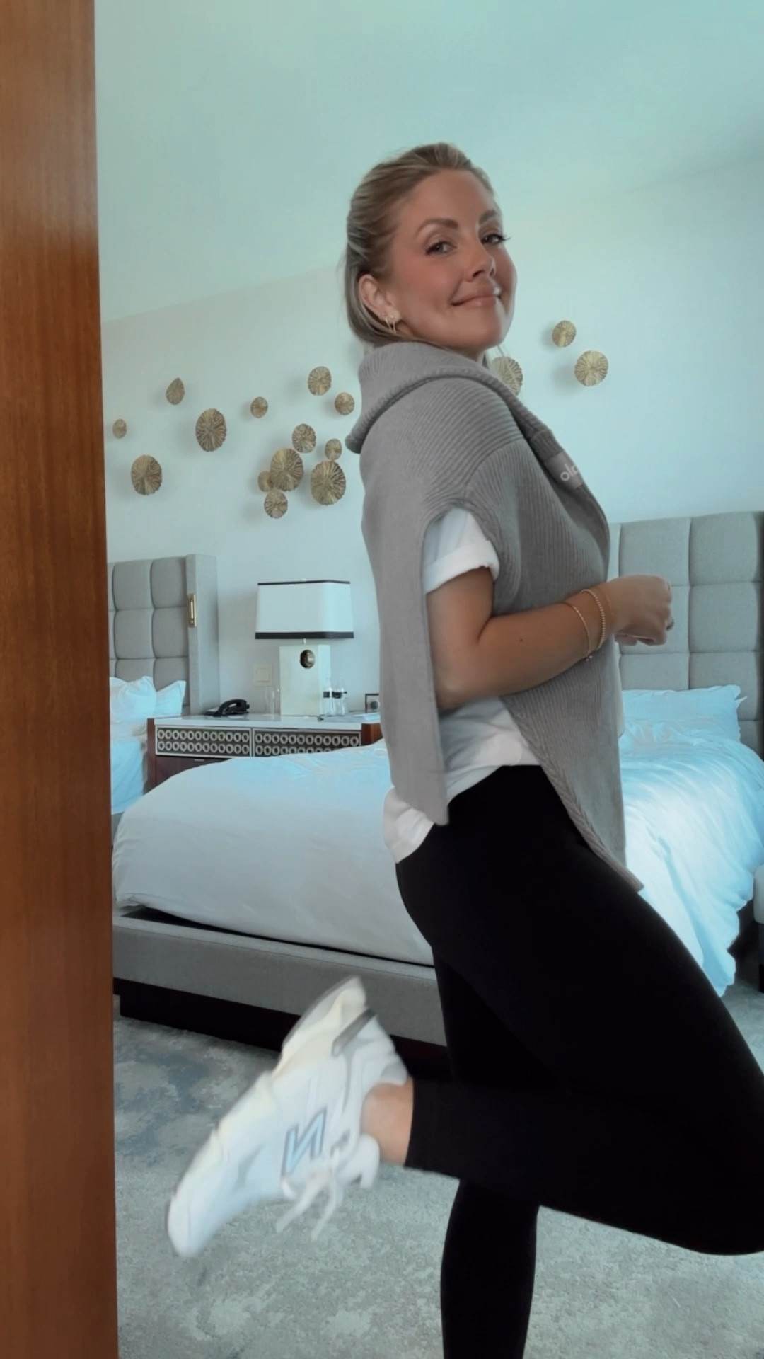 This $20 Amazon tee is the *perfect* shirt to wear with leggings 🙌🏼 Wearing the XS / Small Amazon leggings / XS alo pullover 

#LTKStyleTip #LTKFindsUnder50 #LTKTravel