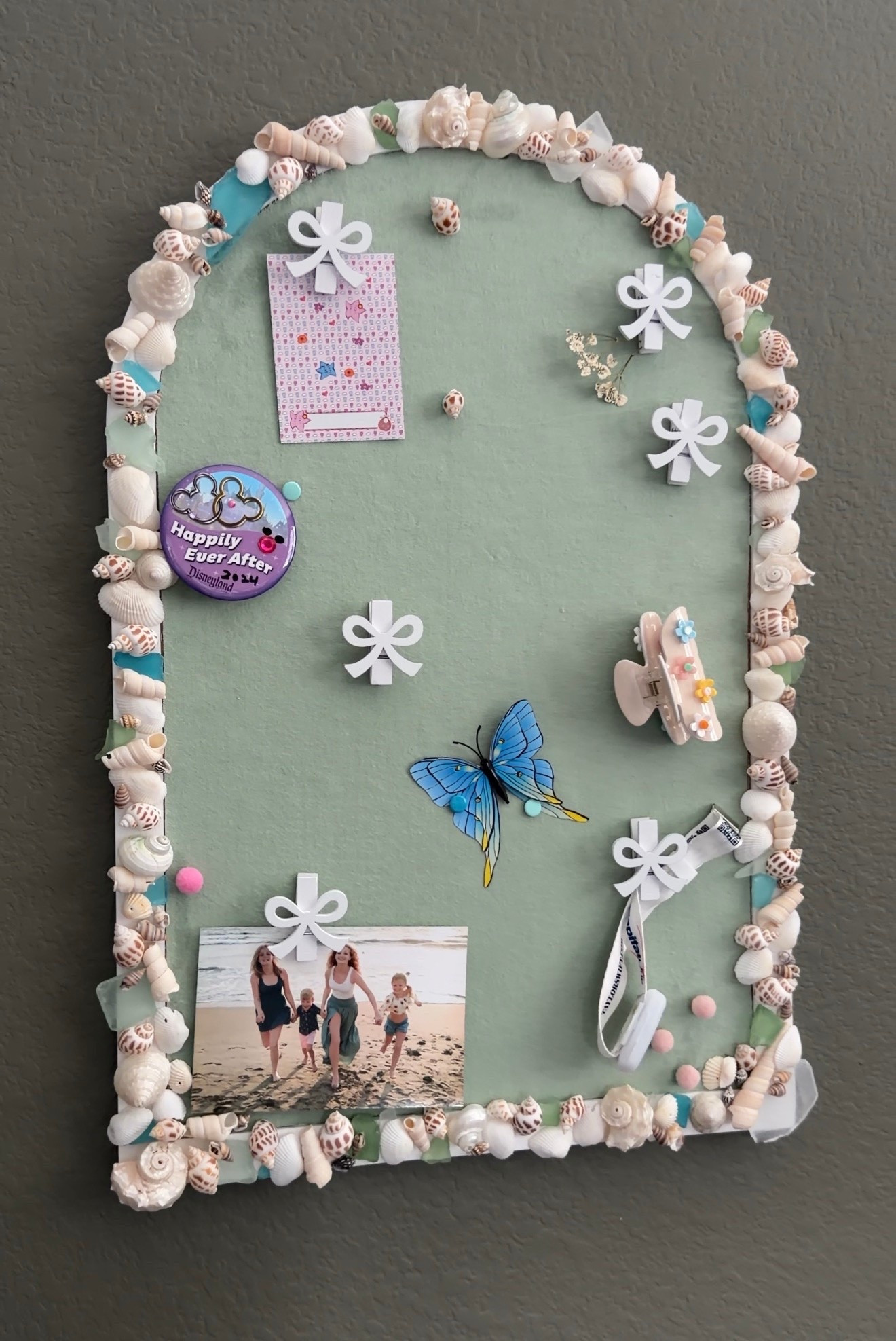 DIY Push Pin Cork Board