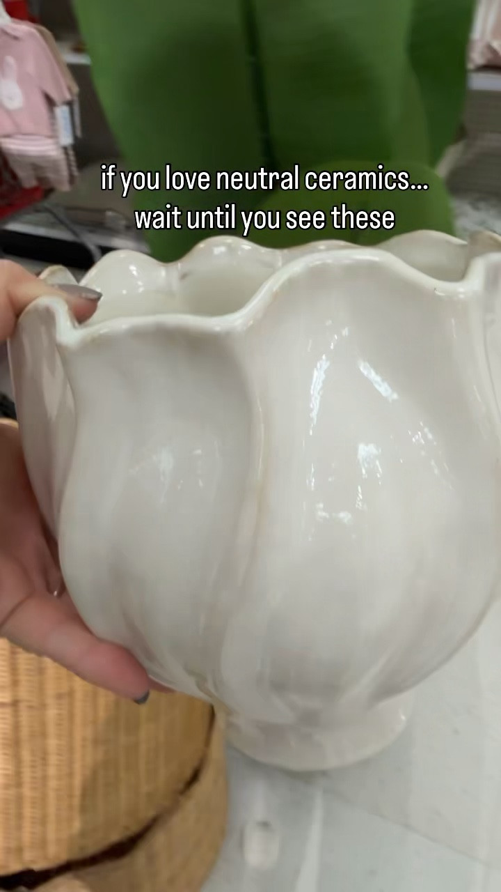 Gorgeous! I have several pieces and they are statements, for sure. The lamp (&, of course, the bird) are my favorites. 🥰

#LTKHome #LTKWedding #LTKvlog