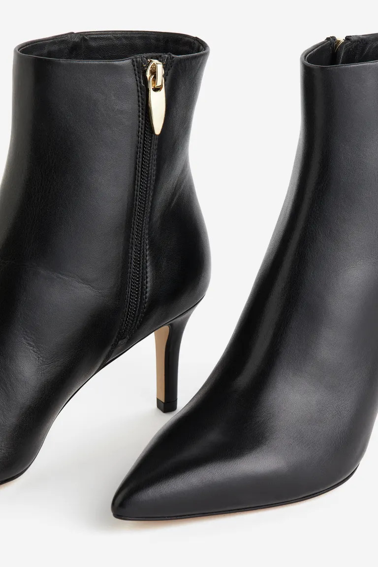 Pointed leather boots - Black - Ladies | H&M GB | H&M (UK, MY, IN, SG, PH, TW, HK)