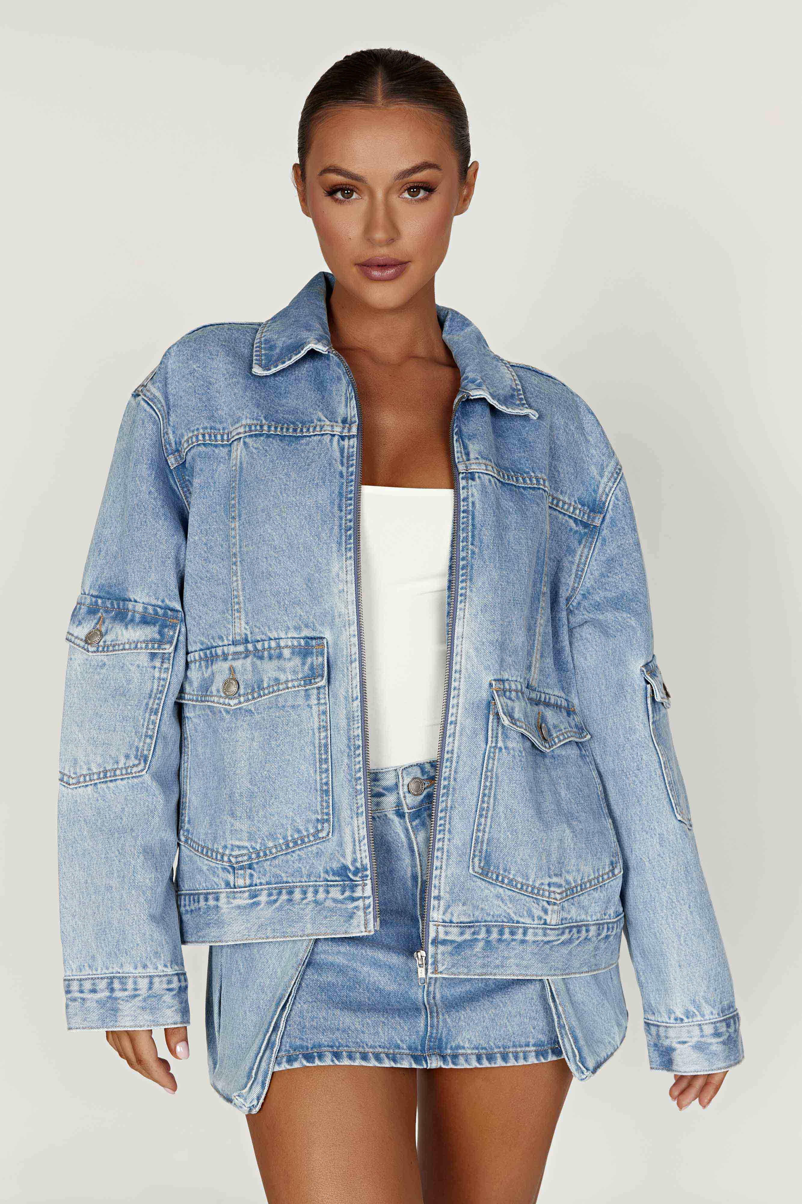 Rylee Oversized Denim Jacket - Mid Blue | MESHKI US