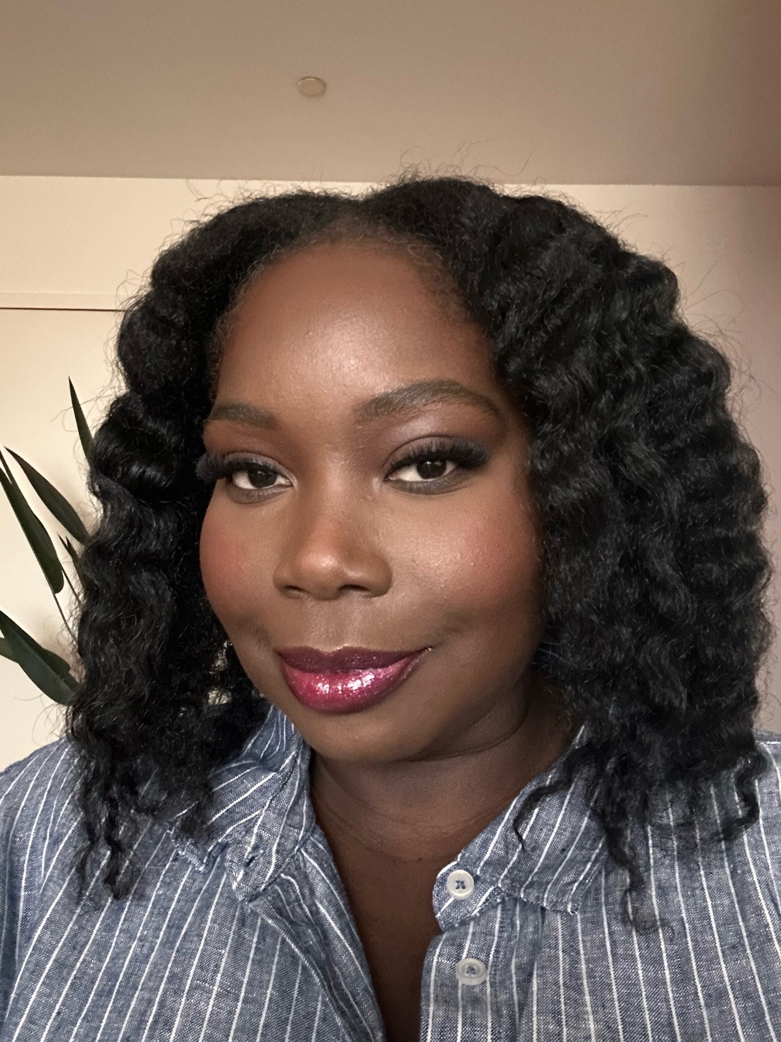 I liked the way my makeup came out today. Especially, this lipgloss

#LTKBeauty