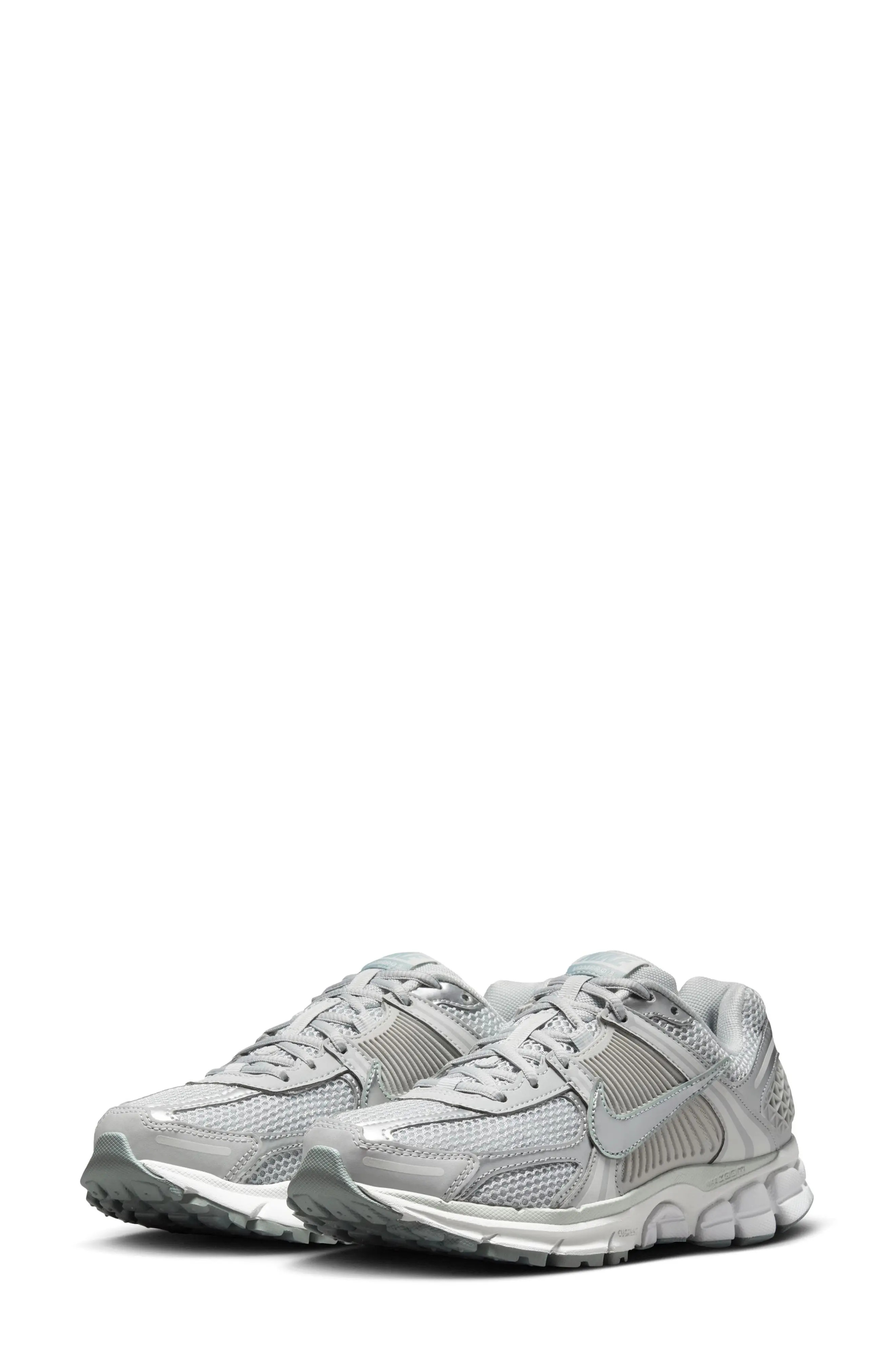 Zoom Vomero 5 Sneaker (Women) | Nordstrom | Nordstrom