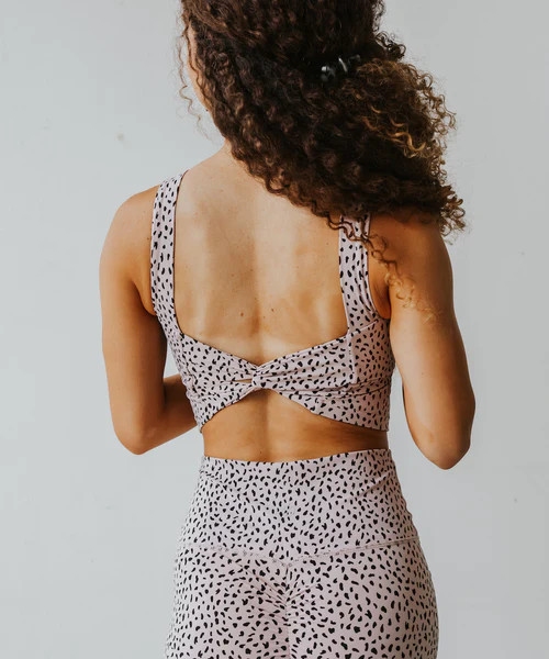 Astoria LUXE IGNITE Sports Crop - Beige Speckle | astoria activewear