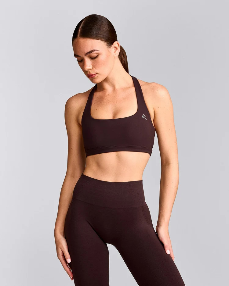 EasyLift™ Halter Bralette with Gray Logo
Plum Brown | Oner Active (UK / US)