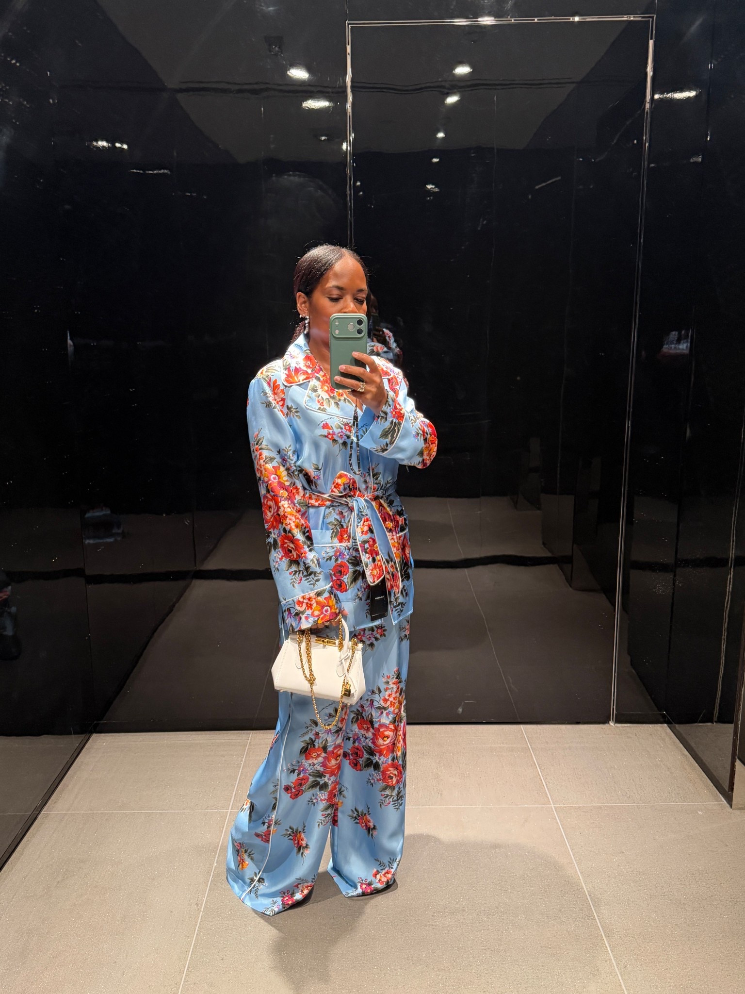 Silk pajama sets for spring time! 🌸🌺💕

Pictured outfit: Dolce and Gabbana ￼

My fav alternatives are linked  below!! 

#LTKspring #LTKootd #LTKspringtrends