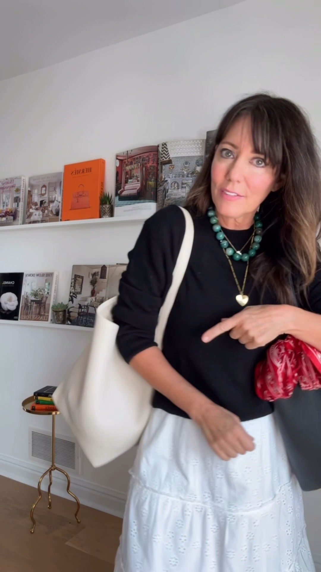 Love this big tote from @Quince so much that I got it in black too! 
My stylist tip is to use the dust bag as a liner and keep everything inside so that nothing will ever accidently fall out! 
#quincepartner @onequince

#LTKTravel #LTKWorkwear #LTKOver40