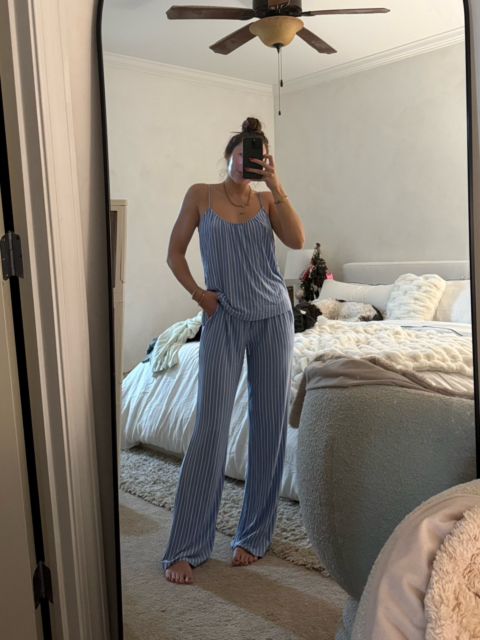 The softest pjs. Wearing size small 

#LTKStyleTip #LTKGiftGuide