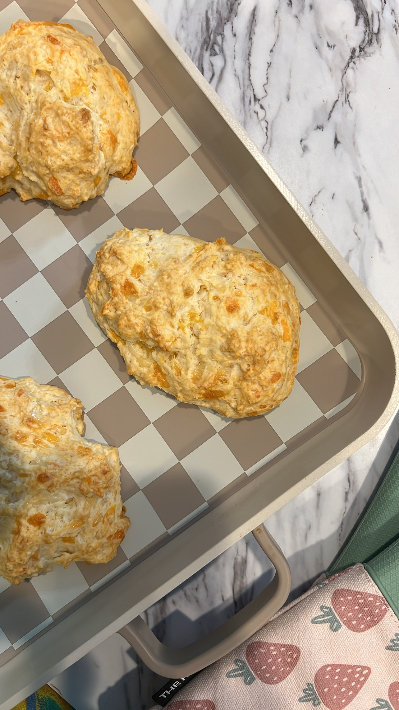 These pans are the best for baking & cooking!

Kitchen finds, Kitchen gadgets, Cooking tips, Cooking finds, Baking pans, Baking tips 

#LTKHome