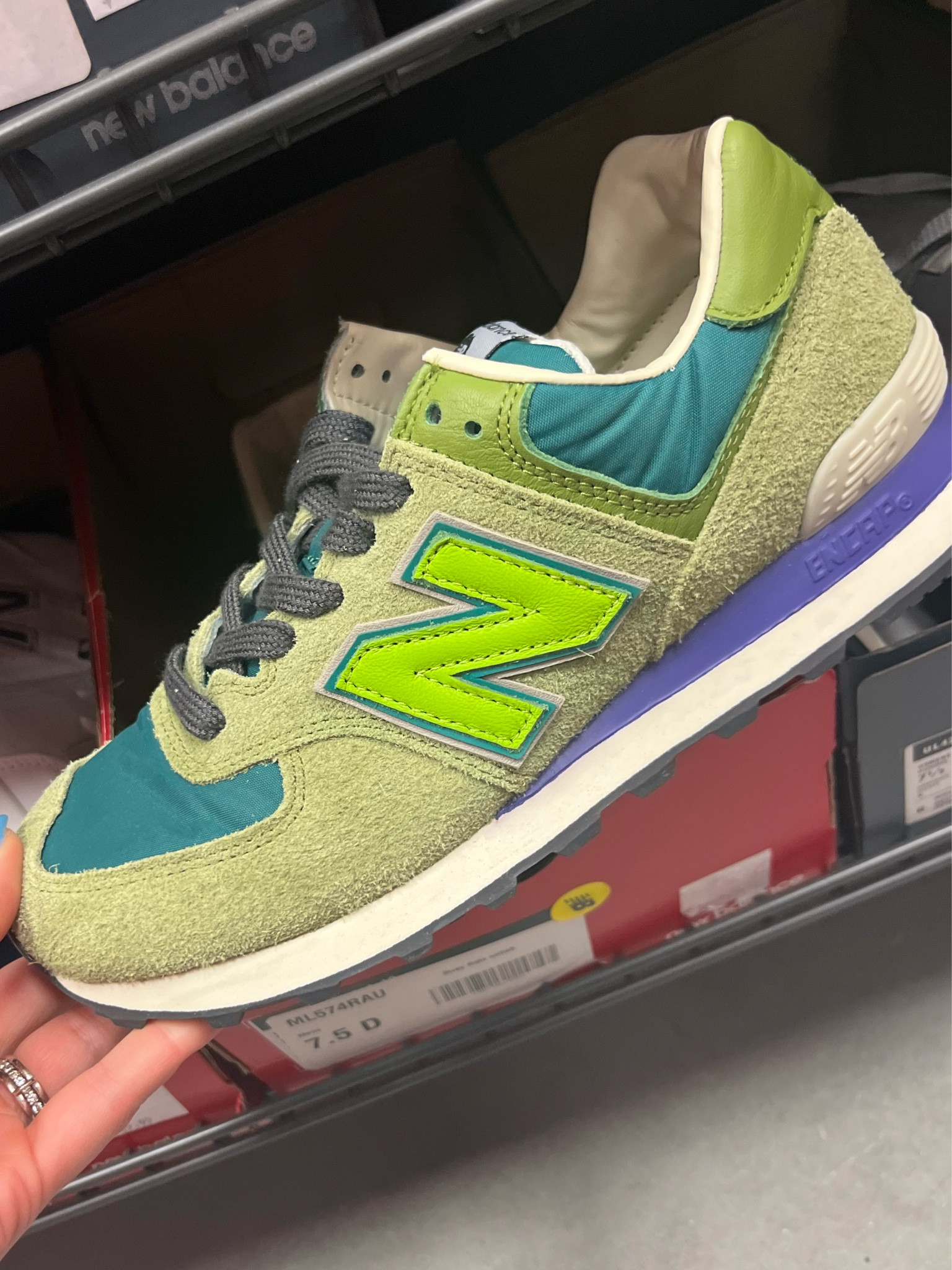 New balance stray rats green 574 sneaker 

#LTKshoecrush #LTKstyletip #LTKMostLoved