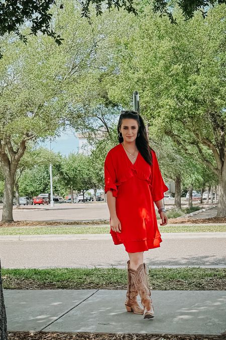 Spring dress perfection from Amazon! Runs tts. Loving this bright red for spring and summer this year. The perfect pop of color for wedding guest dress, church, spring or summer date nights or any occasion! 


#springoutfit #amazon #dress #cowboyboots #ariat #mom #ootd #modest #under50 #datenight #vacationoutfit

#LTKSeasonal #LTKfindsunder50