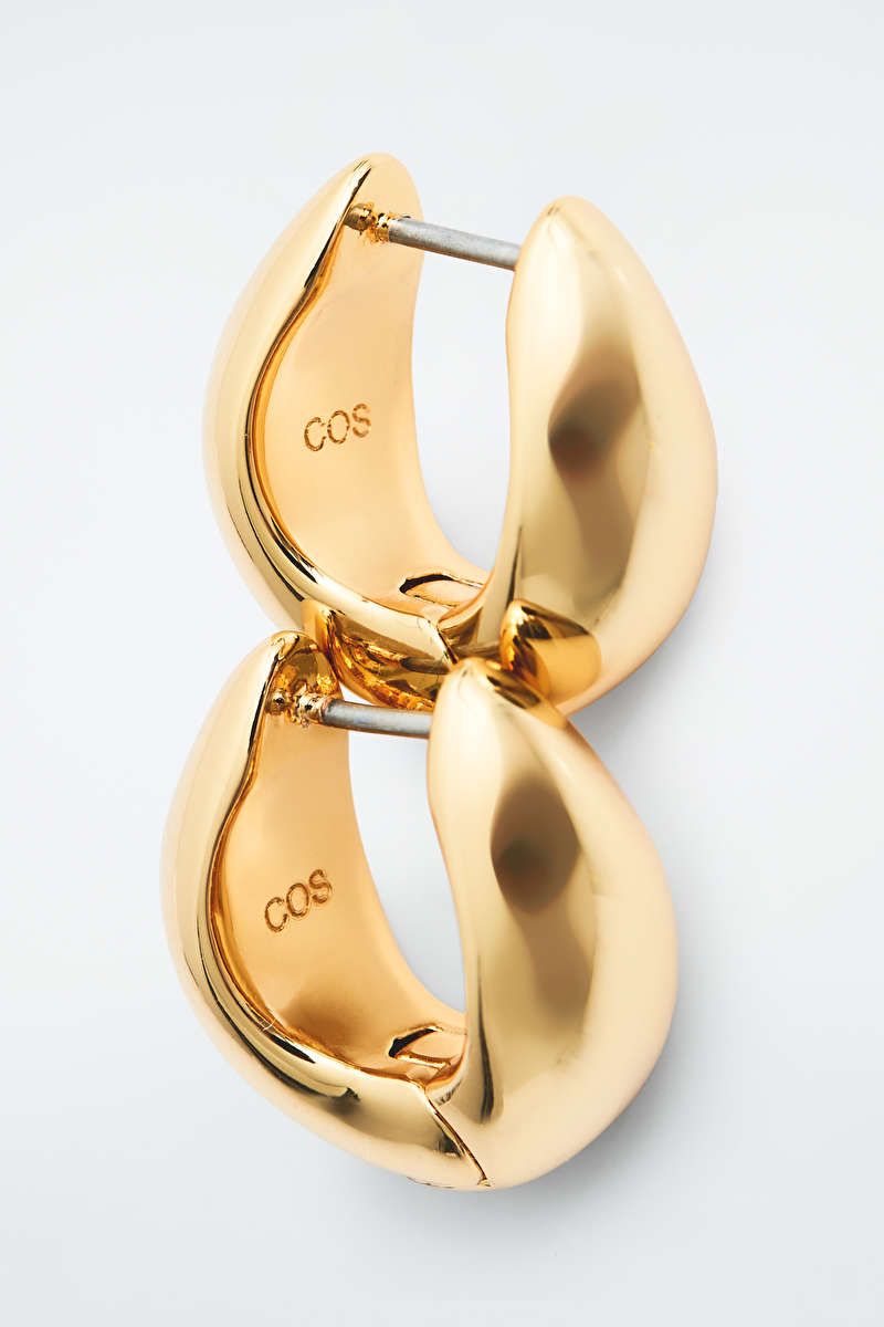 MINI CURVED HOOP EARRINGS | COS (US)