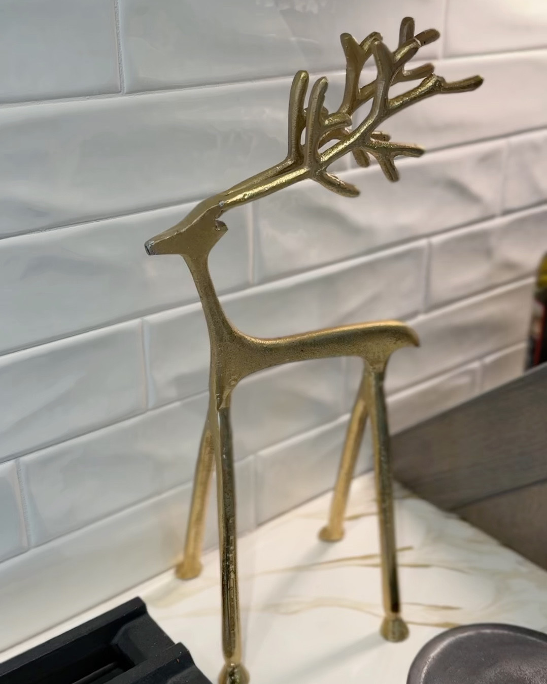 Gold reindeer decor 🎄

Pottery Barn Sculpted Reindeer Look for Less | Pottery Sculpted Reindeer Dupe | Pottery Barn Dupe | Pottery Barn Inspired | Christmas Reindeer | 
Christmas Decor | Christmas Decorating | Christmas Decor On A Budget | Affordable Christmas Decor  | Neutral Christmas | Traditional Christmas Decor | Ralph Lauren Christmas Decor | Christmas Decor Ideas | Splurge or Save | Reindeer Sculpture | Christmas reindeer decorations | Christmas reindeer decor | Christmas reindeer decorations indoor 





#LTKHoliday #LTKSaleAlert #LTKHome