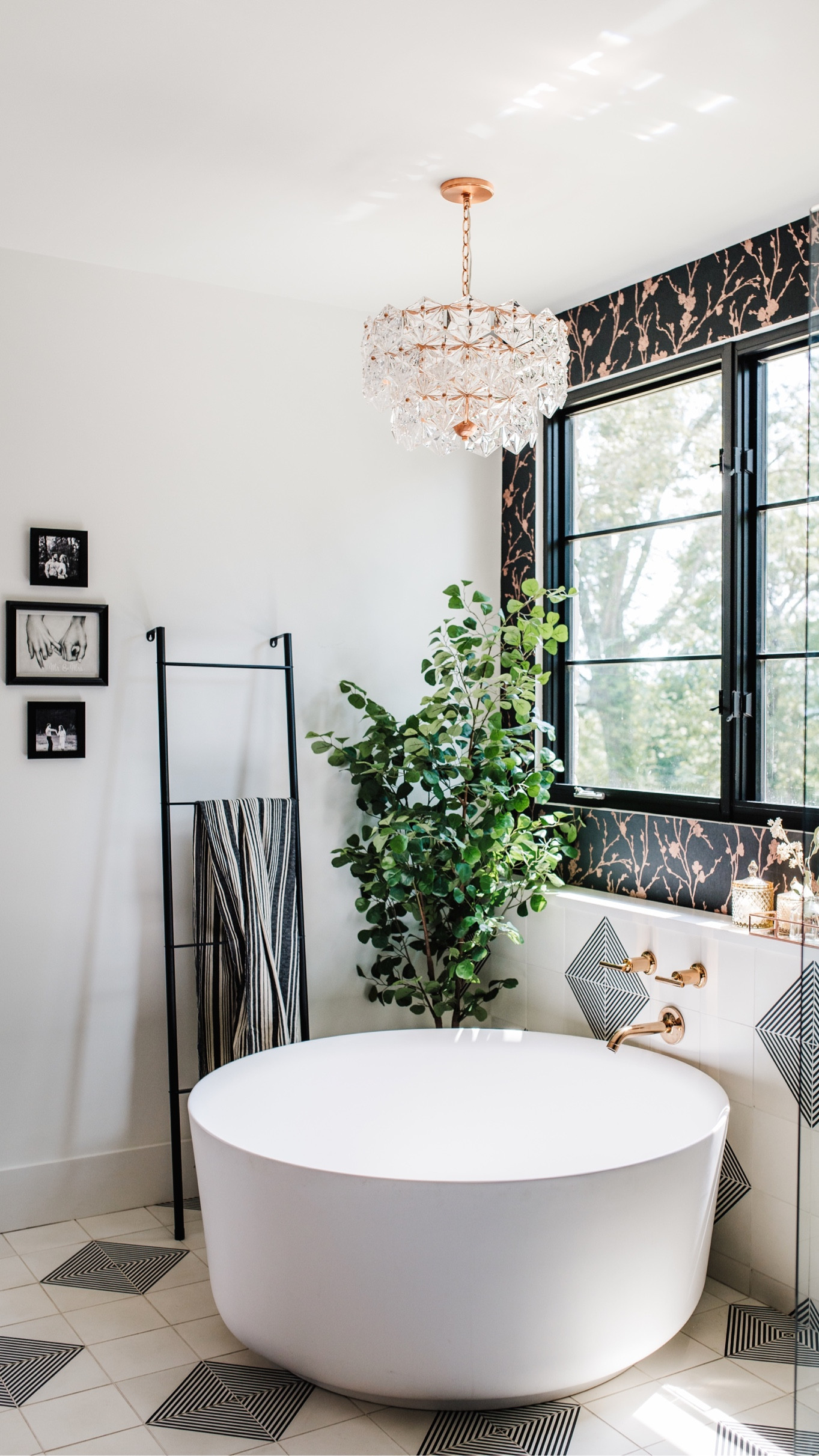 Artificial trees, including studio mcgee, are 40% off at Target TODAY ONLY!

Faux trees, artificial olive trees, affordable greenery

#LTKhome #LTKsalealert #LTKstyletip