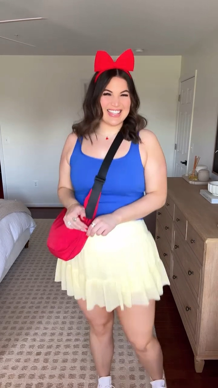 Midsize disney outfit inspo! Had a request to share some disney princess inspired looks for the parks! So I’m starting off today with Snow White 🍎 how did I dooo?? ✨

Tank + skort - xl 

#disneyoutfit #midsizestyle #disneyoutfits #disneylife #midsizefashion #disneygram #amazonfashion #amazon


#LTKStyleTip #LTKSeasonal #LTKMidsize