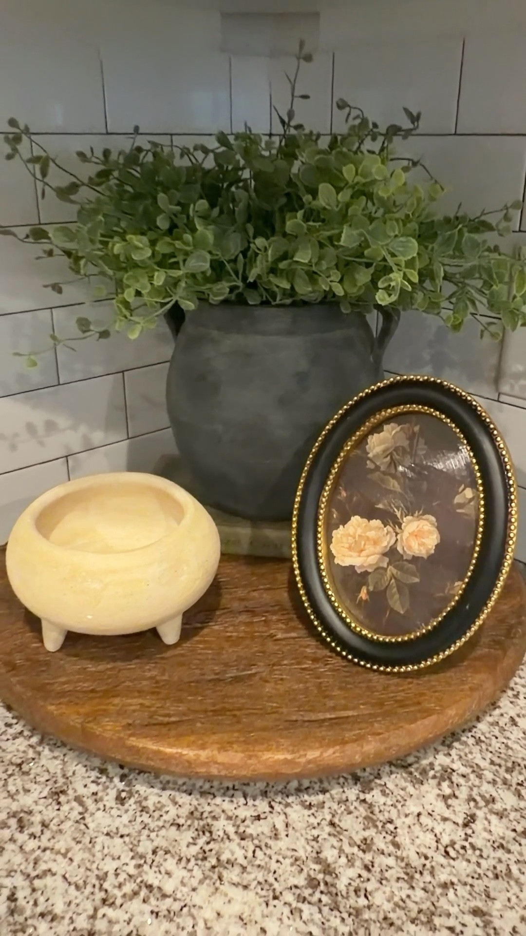 Corner styling in my kitchen! Such an easy, simple look.