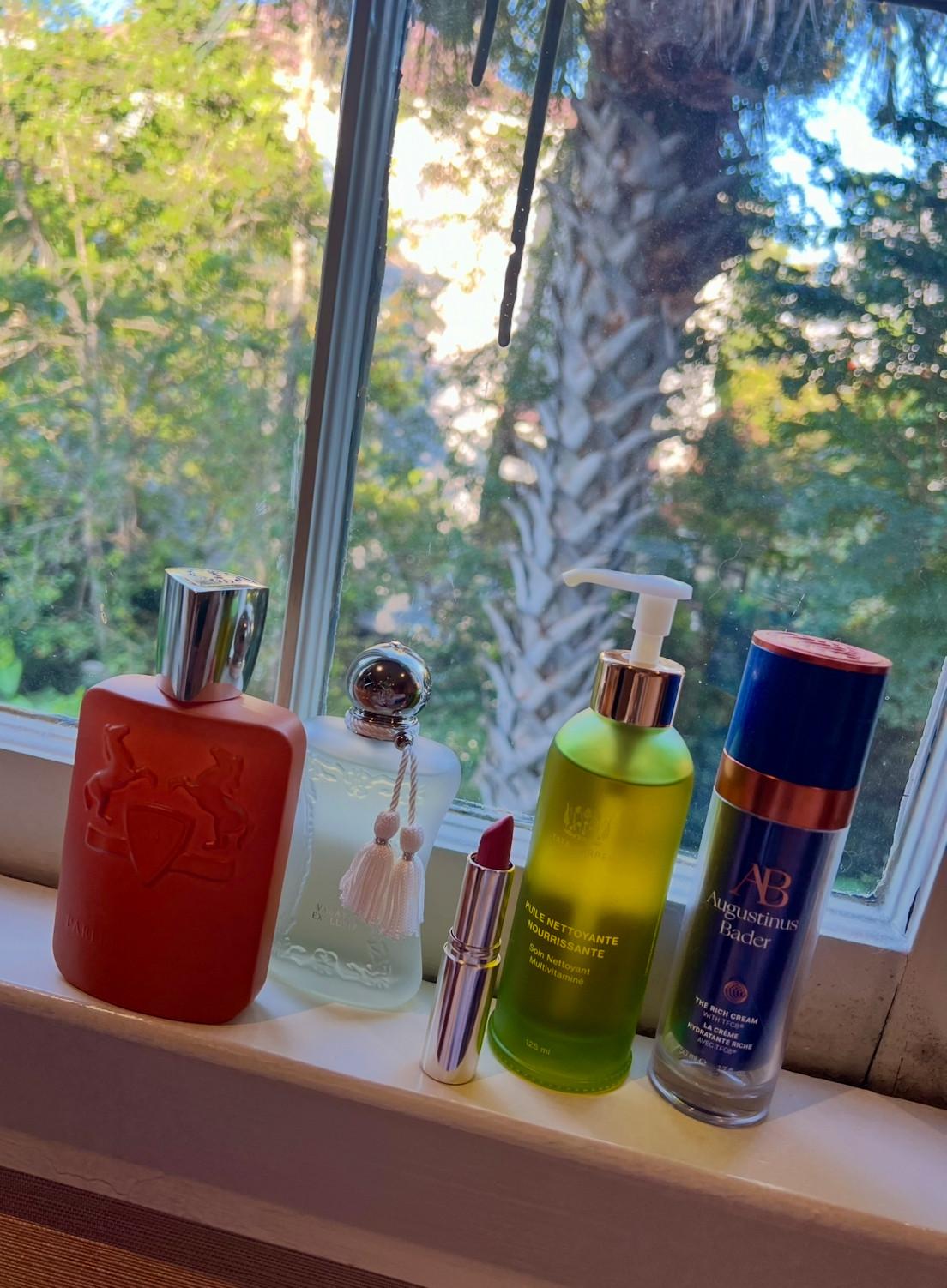 Power players! These are the items that are transformative to me when I'm having a long day. Luxury skincare, beautiful fragrance, and the best creamy lipstick (shade is chrysanthemum!) All available at @bluemercury; my go-to for high-end beauty. #bluemercury #BluemercuryPartner #Ad #BluemercuryUpNext
 

 #LTKSeasonal #LTKOver40 #LTKBeauty