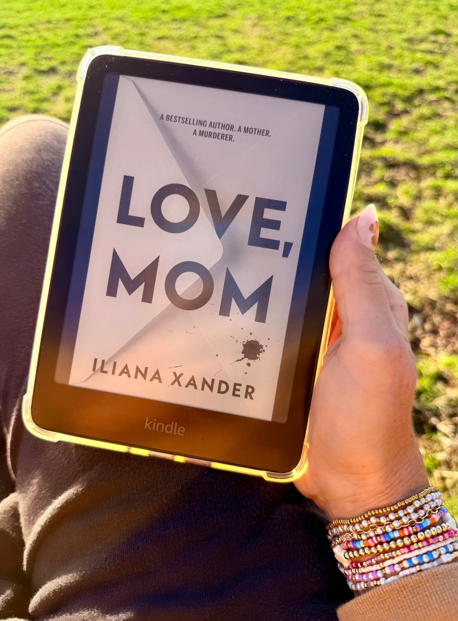 sunshine, a good book, & the CUTEST bracelet stack!! 😍

#LTKselfcare #LTKootd #LTKBeauty