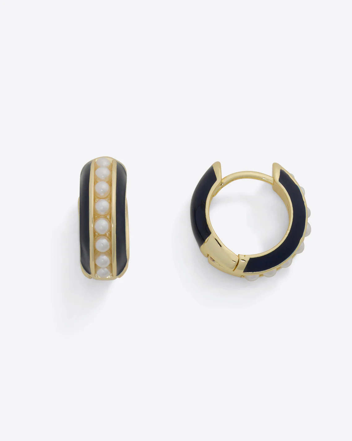 Pearl Hoops in Navy Enamel | Draper James (US)