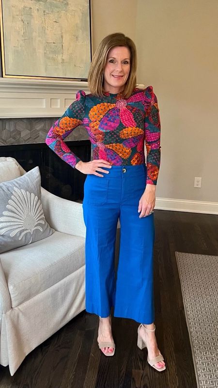 🌸Spring Capsule Styled Looks🌸

Day 29 ~ A beautiful, cheery, vibrant look with the printed bodysuit in our Spring Capsule.  And we had so much fun styling these royal blue wide leg pants… We knew we love them, but even we were surprised at how many different ways they could be utilized!

#LTKstyletip #LTKworkwear #LTKSeasonal