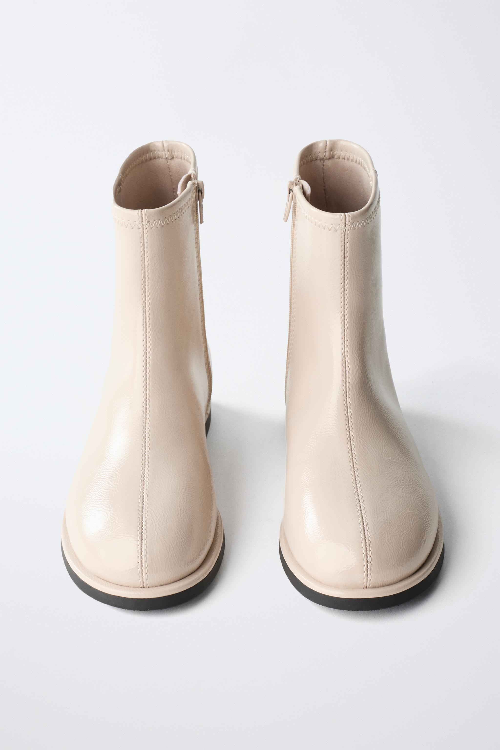 PATENT FINISH ANKLE BOOTS IN ECRU | Zara US