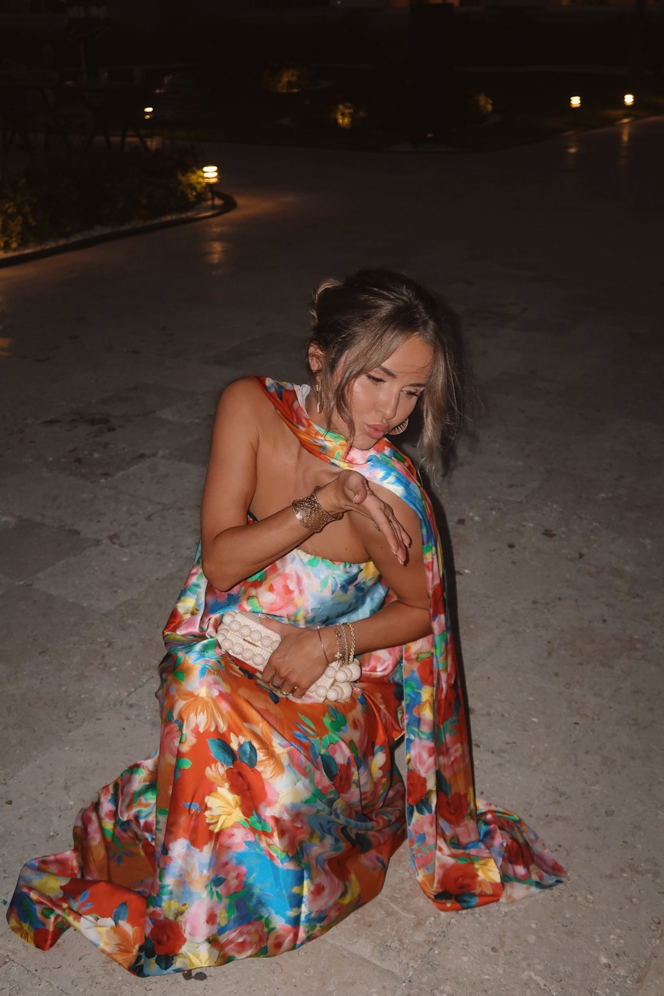 this is the perfect maxi for vacay!! it’s from show me your mumu and i am wearing size XS!!❤️🍊🌺 the colors are so perfect!!

#LTKTravel #LTKgrwm #LTKootd