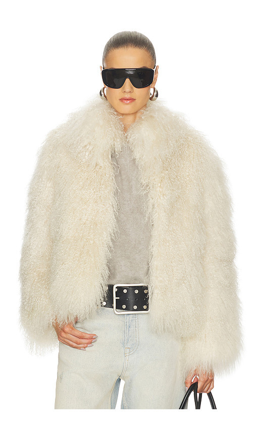 LAMARQUE Bianca Fur Jacket in Beige. Taglia S. Also in M. | Revolve Clothing (Global)