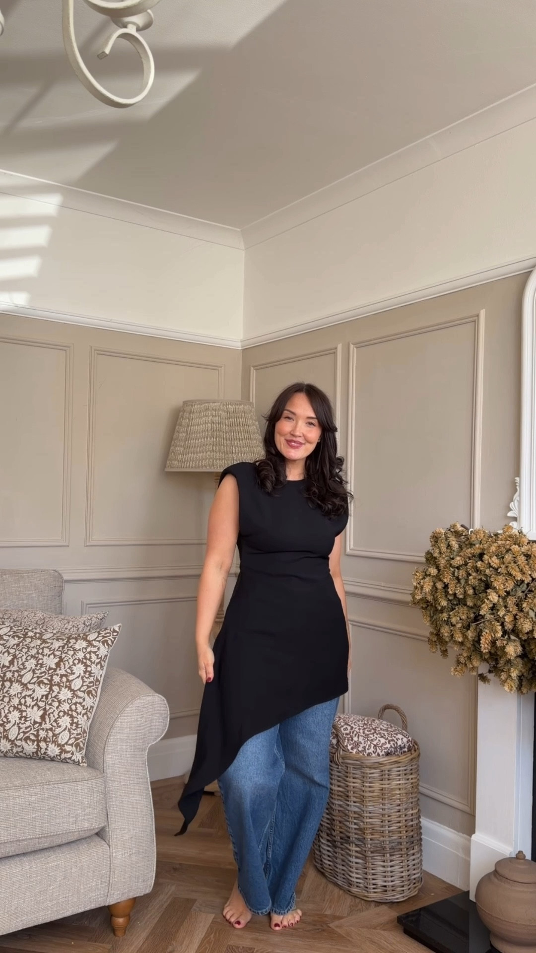Day 11 ♥️ I'd size up in this top as it comes up small! I'm wearing a L but usually a M in other tops from Zara. Jeans I'm wearing a 14 short. 

#LTKuk #LTKsummer #LTKspring