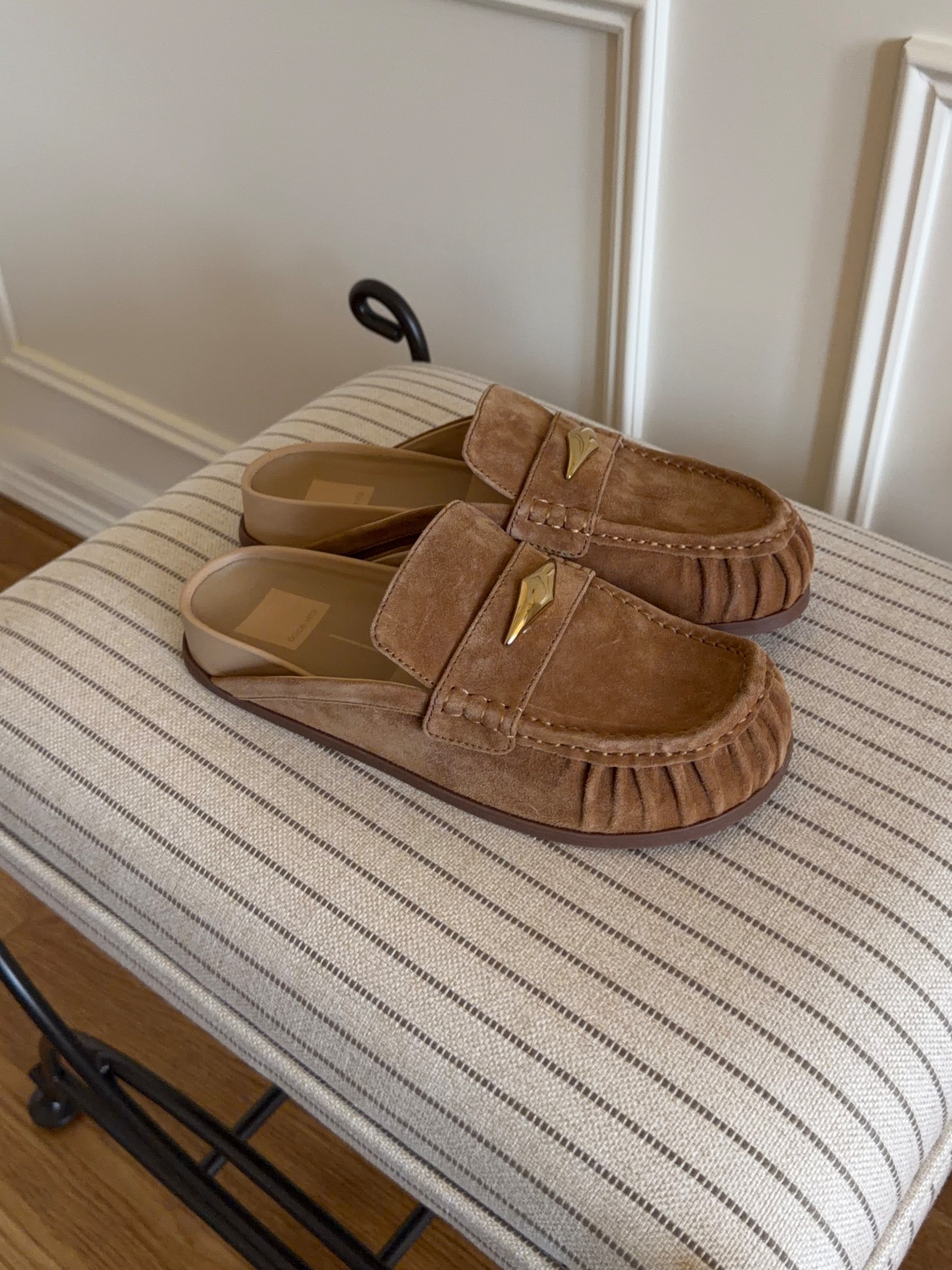 Typically an 8 and I bought a FULL size down 7 based on reviews - perfect fit. Similar vibe to my Prada loafers at a fraction of the cost. Love them for spring!

#loafers #dolcevita #springshoes #bresheppard 