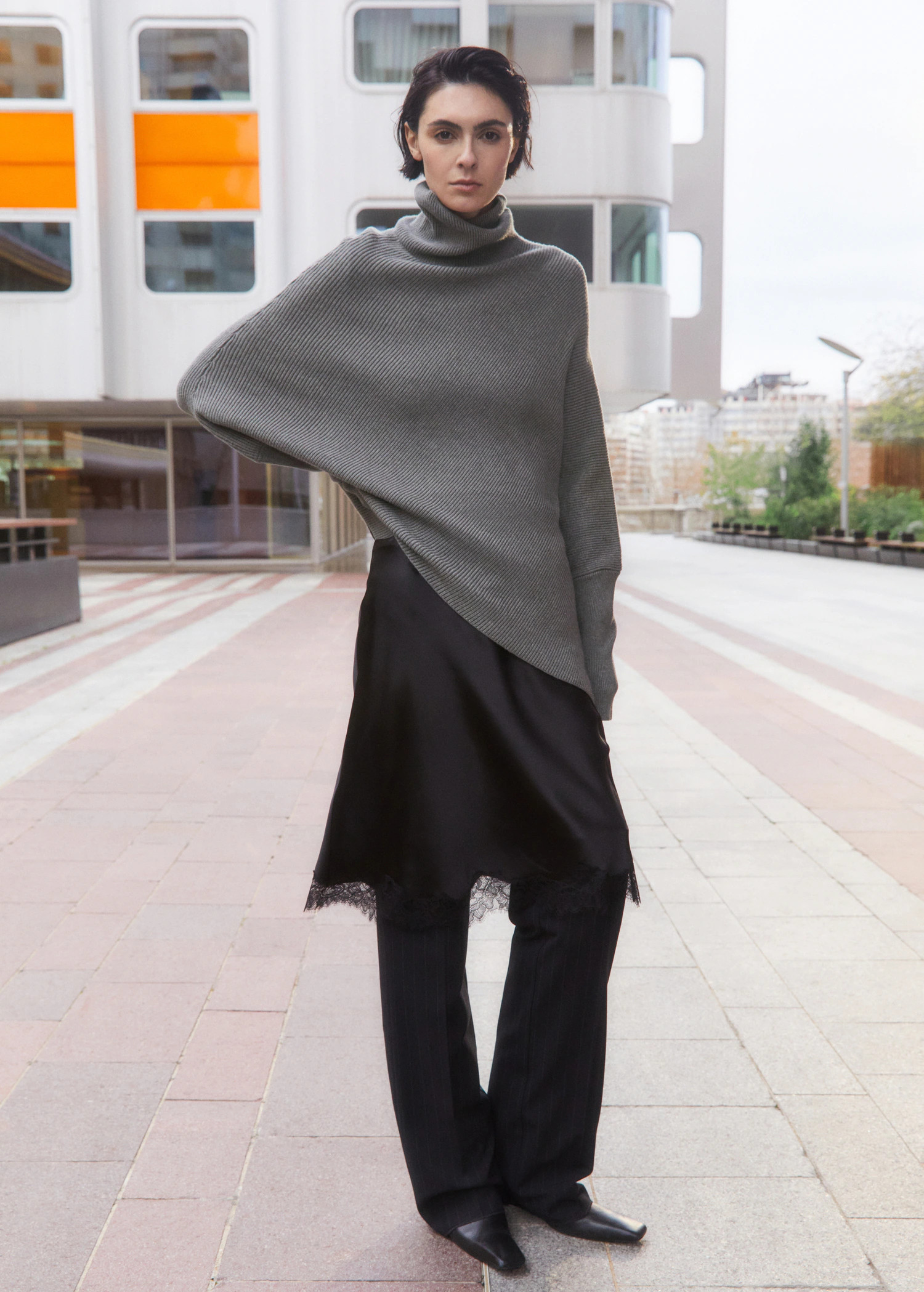Sweater with asymmetrical roll neck | Mango (US/MX/AU)