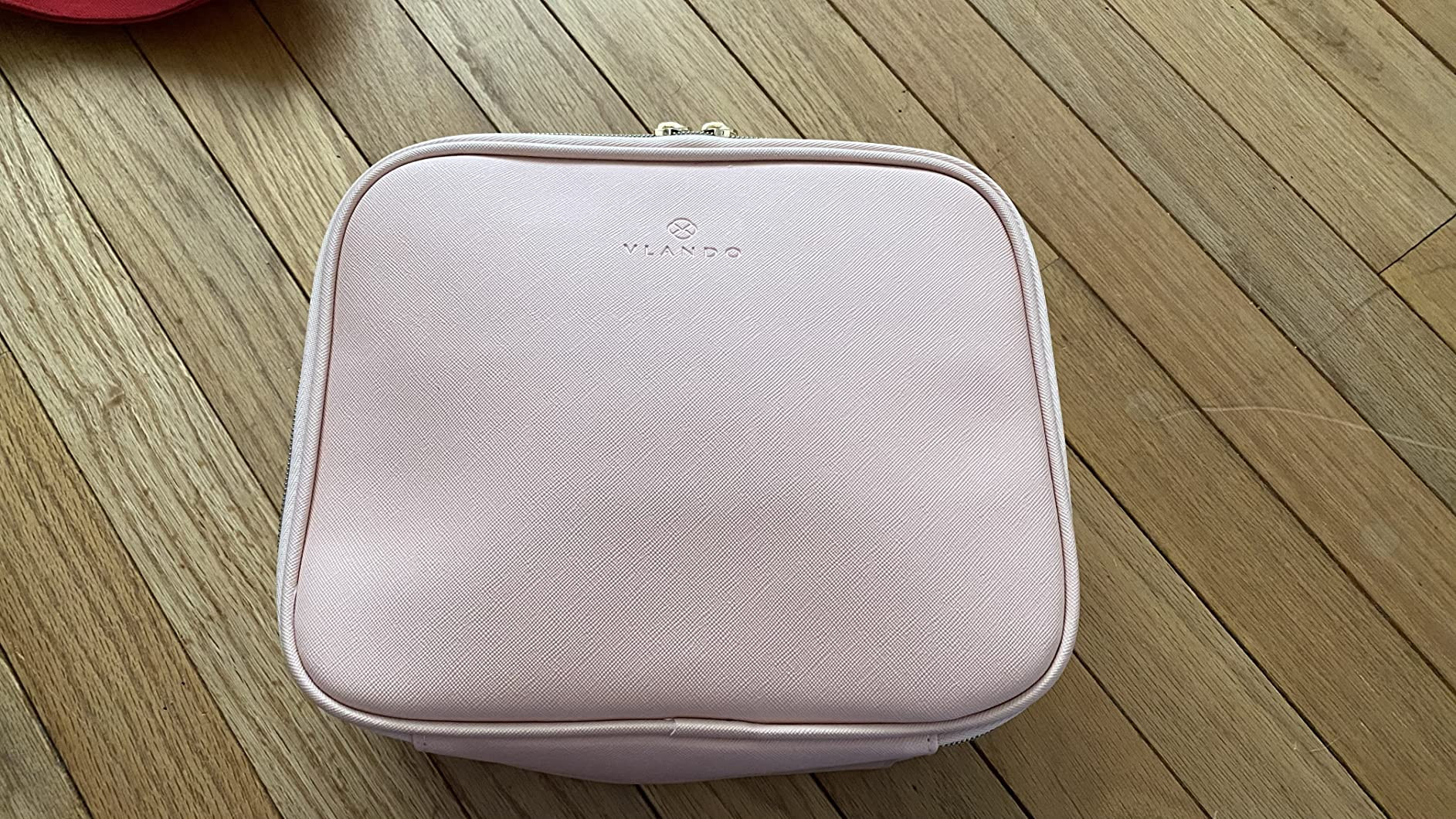 Vlando Toiletry Bag, Large Wash Bag, Travel Cosmetic Make-up Bag, Multi-compartment with Dividers for Cosmetics Makeup Brushes Toiletry Jewelry Accessories, Beige | Amazon (US)