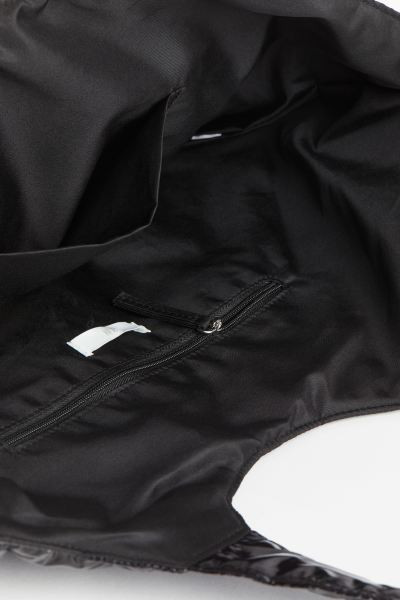 Quilted shopper - Black - Ladies | H&M GB | H&M (UK, MY, IN, SG, PH, TW, HK)