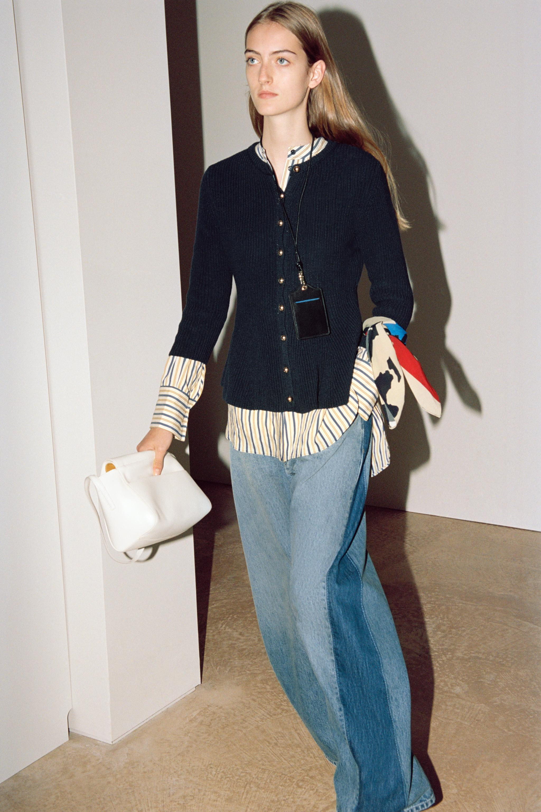 ZW COLLECTION MID-RISE PATCHWORK BARREL JEANS | Zara US