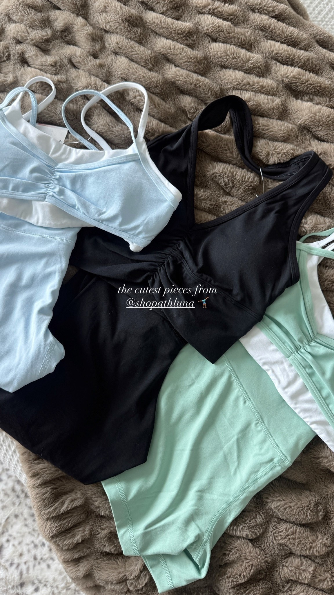 new active pieces from athluna!!!🤸🏽‍♂️ @shopathluna

#LTKfitnessgoals #LTKActive #LTKootd