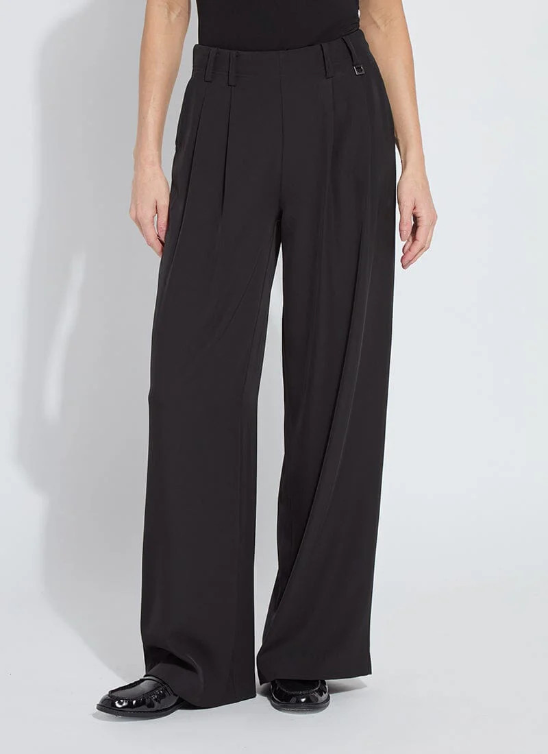 Darcy pleated Wide Leg trouser Curvy | Lysse
