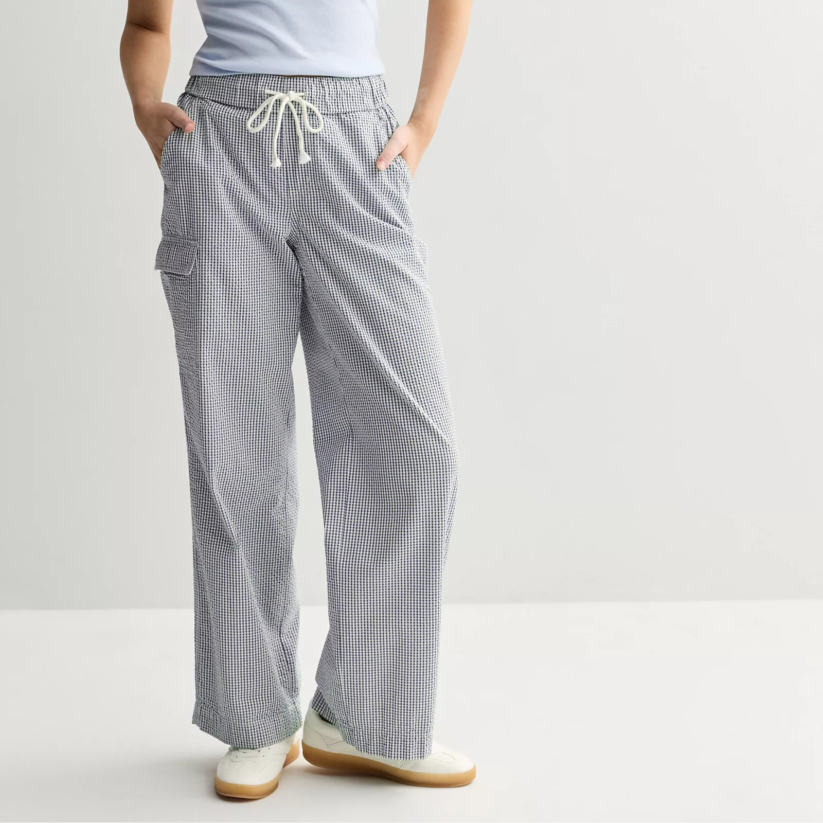 Juniors' SO® Mid Rise Pull-On Seersucker Pants | Kohl's