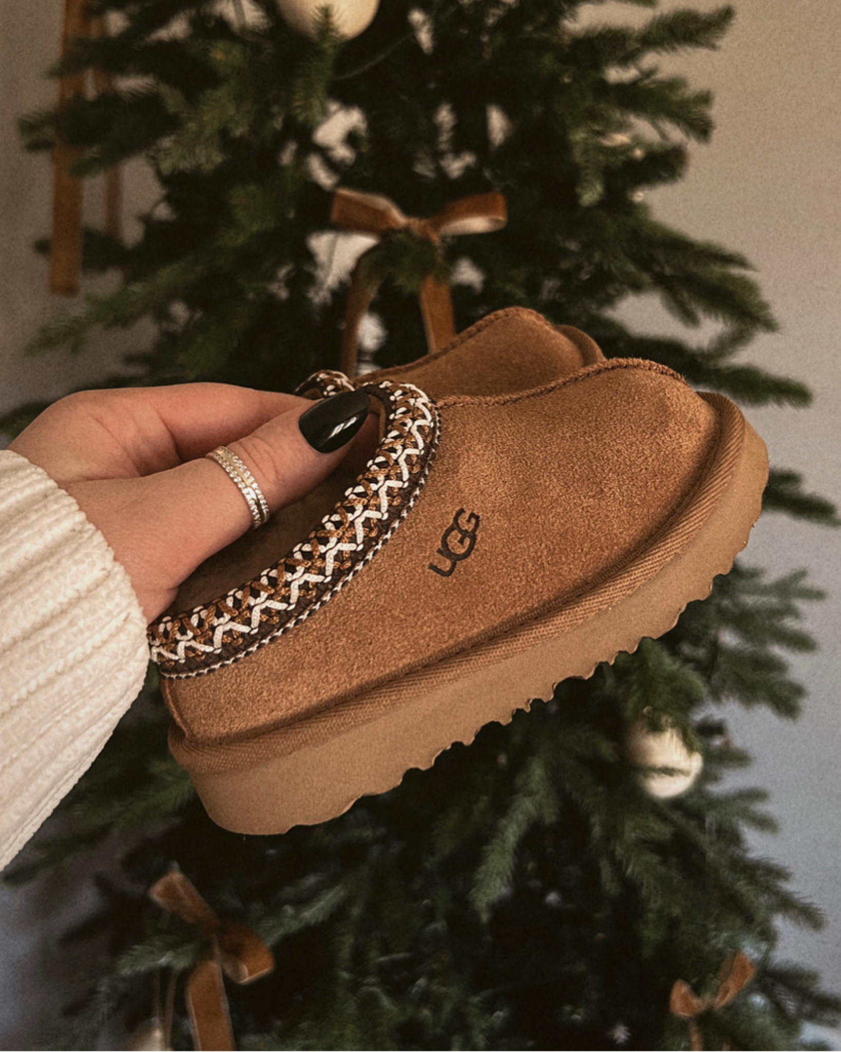 baby uggs for Christmas 🤎

#LTKshoecrush #LTKkids #LTKHoliday