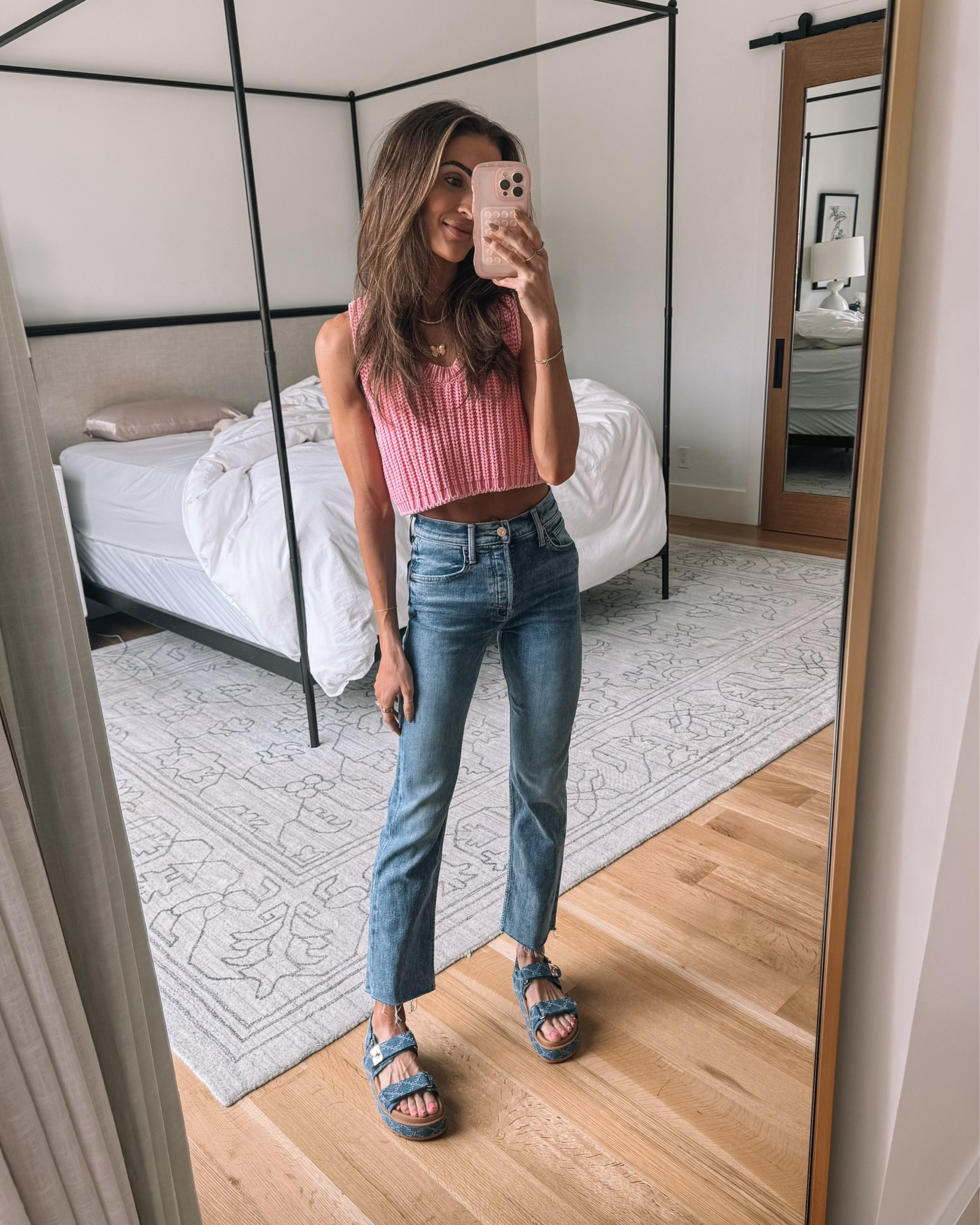 obsessed with these new crop jeans + steve madden sandals! 🩷 sandals run tts and jeans run a little small! 

#LTKstyletip