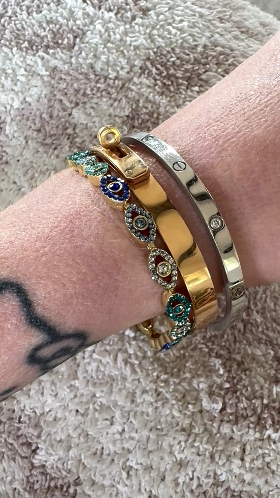 Added this cute little Evil Eye bracelet to my stack. Love the colors and how dainty it is. 🧿