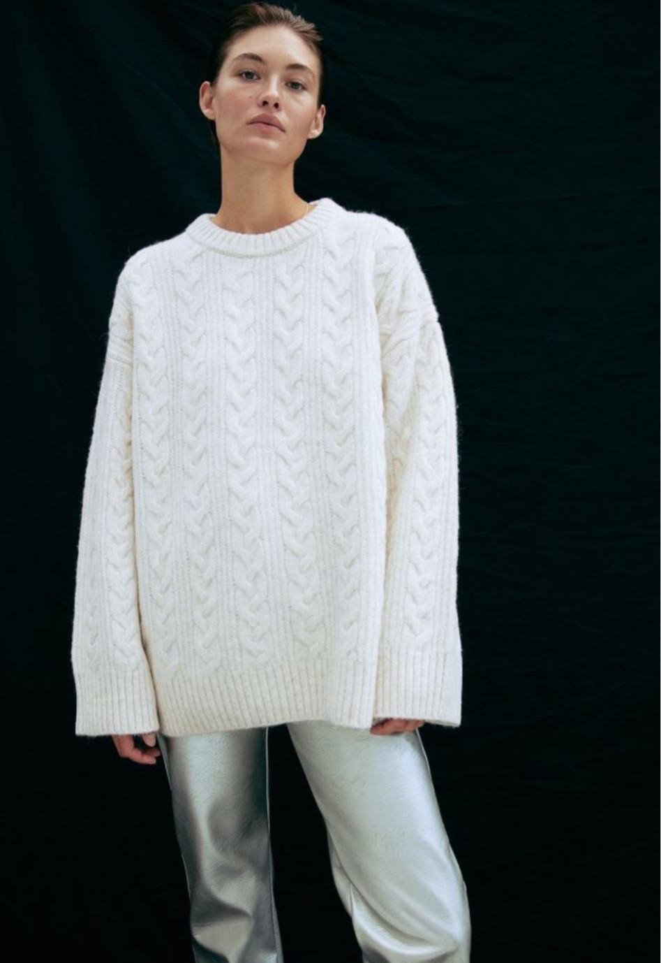 The most gorgeous knit! The way I ran to purchase this! And it’s sooo soft (styling pics coming soon) #hm #hmnewin #hmjumper #knitwear #jumper 

#LTKfindsunder100 #LTKstyletip #LTKSeasonal