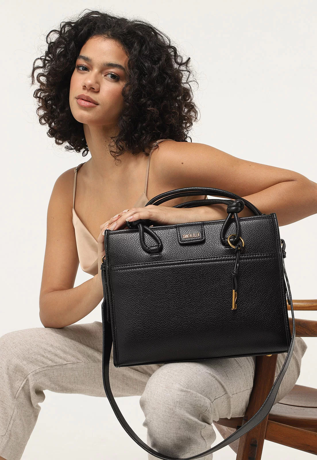 Bolsa Santa Lolla Lisa Preta | Dafiti (BR)