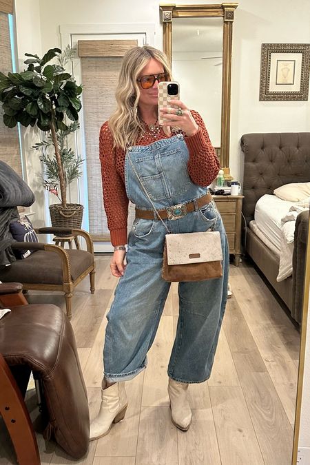 western boho ootd in @freepeople barrel overalls, @amazon shirt & sunnies, @dolcedvita boots & alllll the turquoise 



#LTKmidsize #LTKstyletip #LTKover40