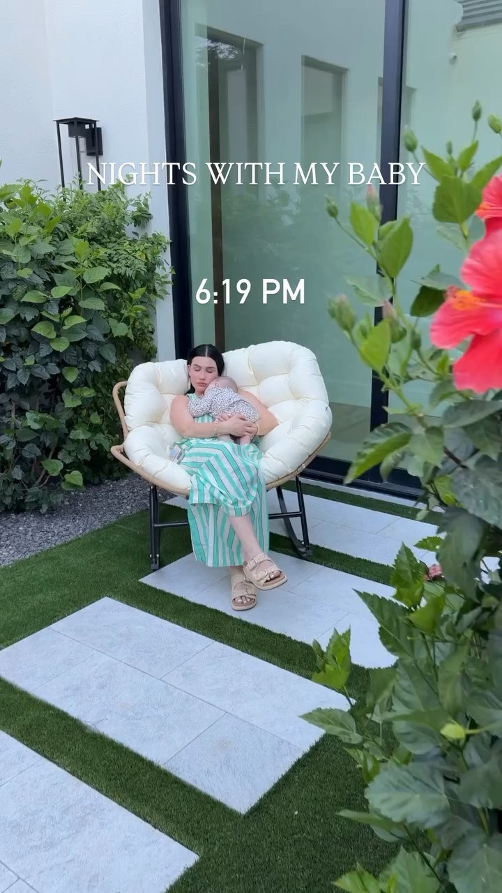 Nothing beats an outdoor nap 

#baby #babies #moms #family #parents