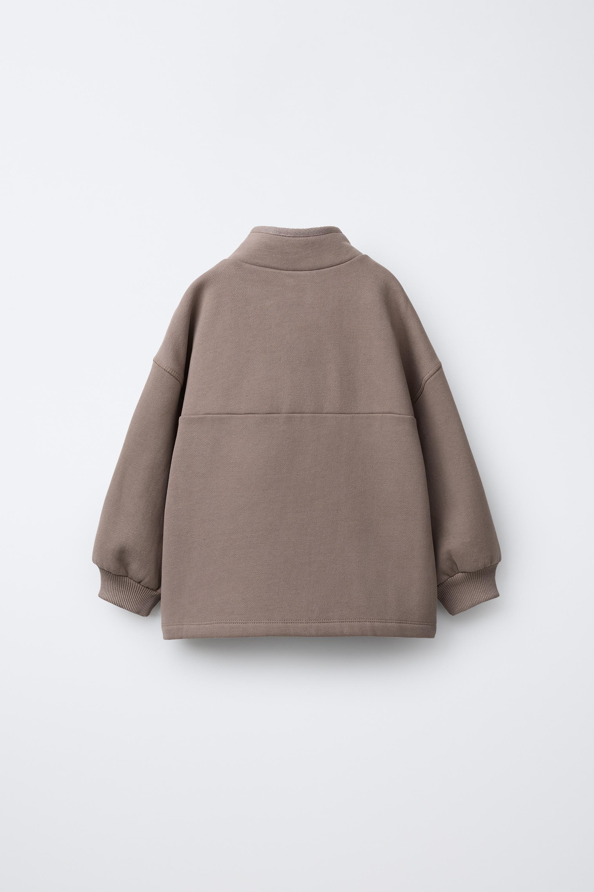 RAISED TEXT AND LOGO SWEATSHIRT | Zara US