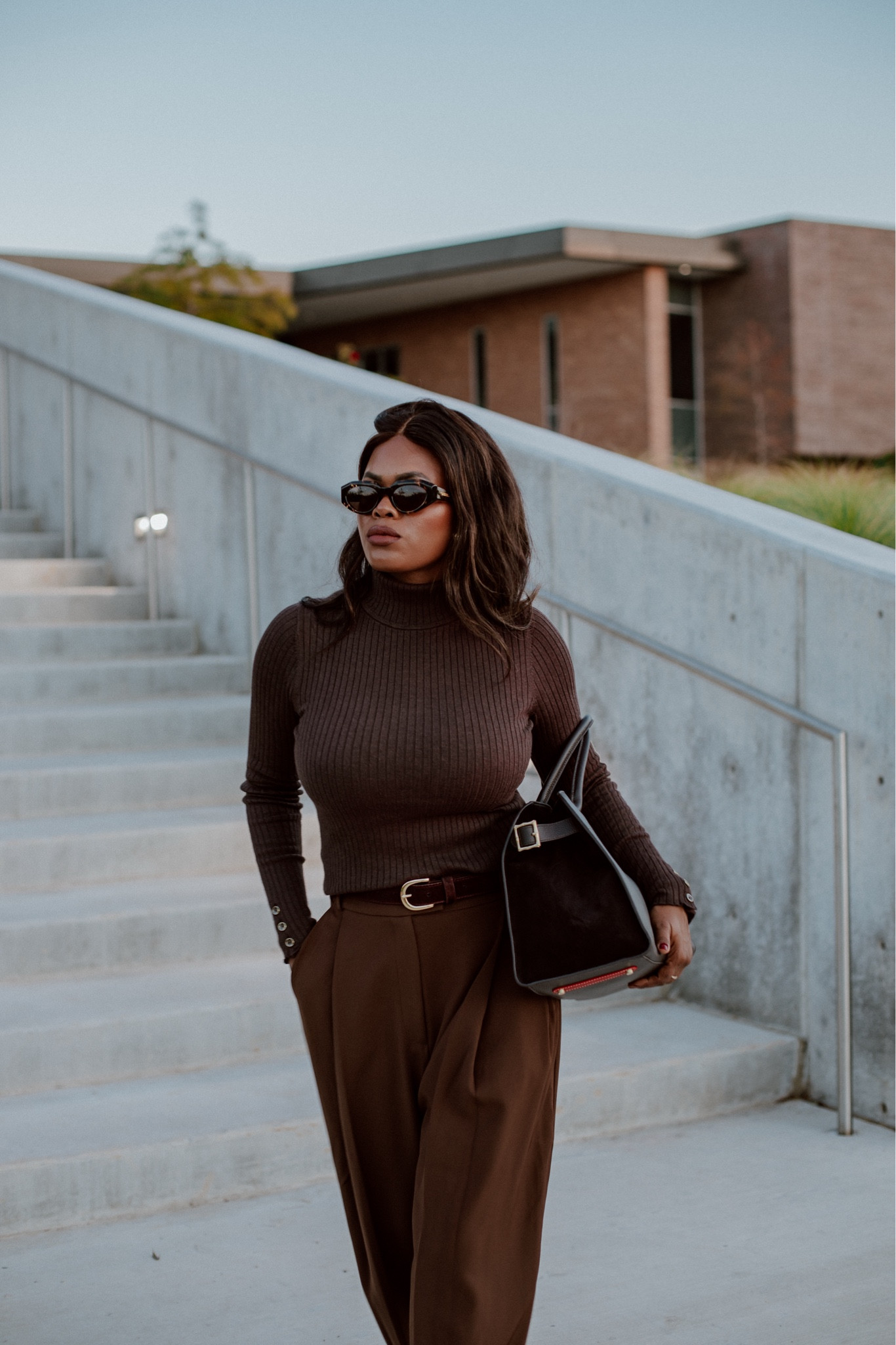 It’s  Arlette day! @jmclaughlin
Today we celebrate 🥳 a classic + coveted ribbed cotton turtleneck,  the Arlette!

Comes in many of colors, I’m wearing it in brown along with the Delancey handbag. 


#Arletteday  #therowdupe
 

#LTKItBag #LTKStyleTip