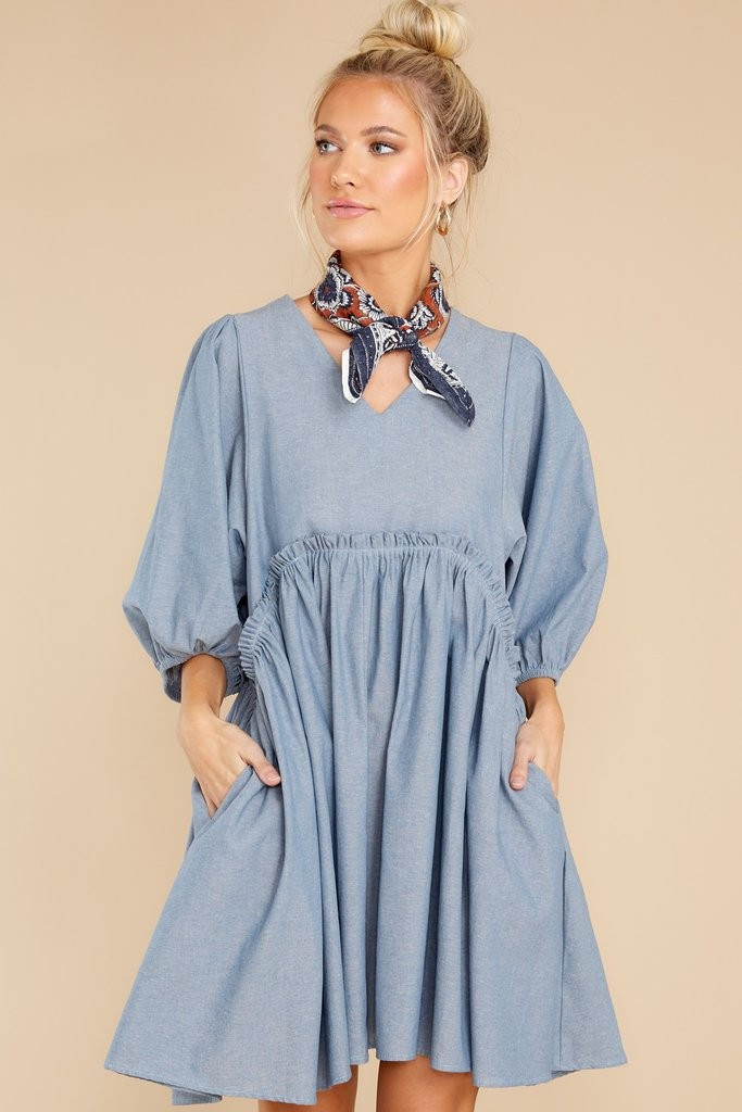 Magical Nights Light Chambray Dress | Red Dress 