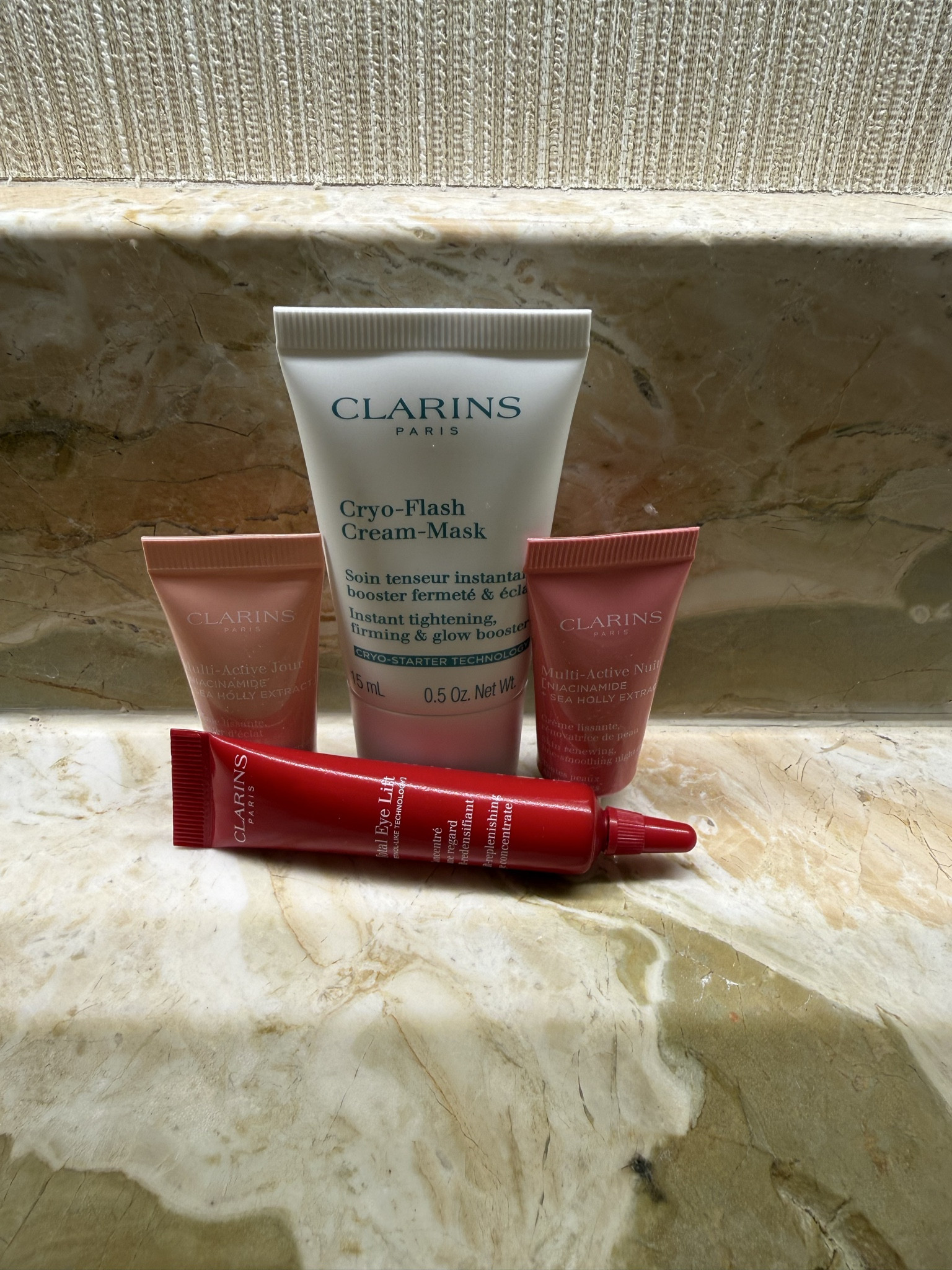 My must have skincare from Clarins. 

#LTKPetite #LTKselfcare #LTKBeauty