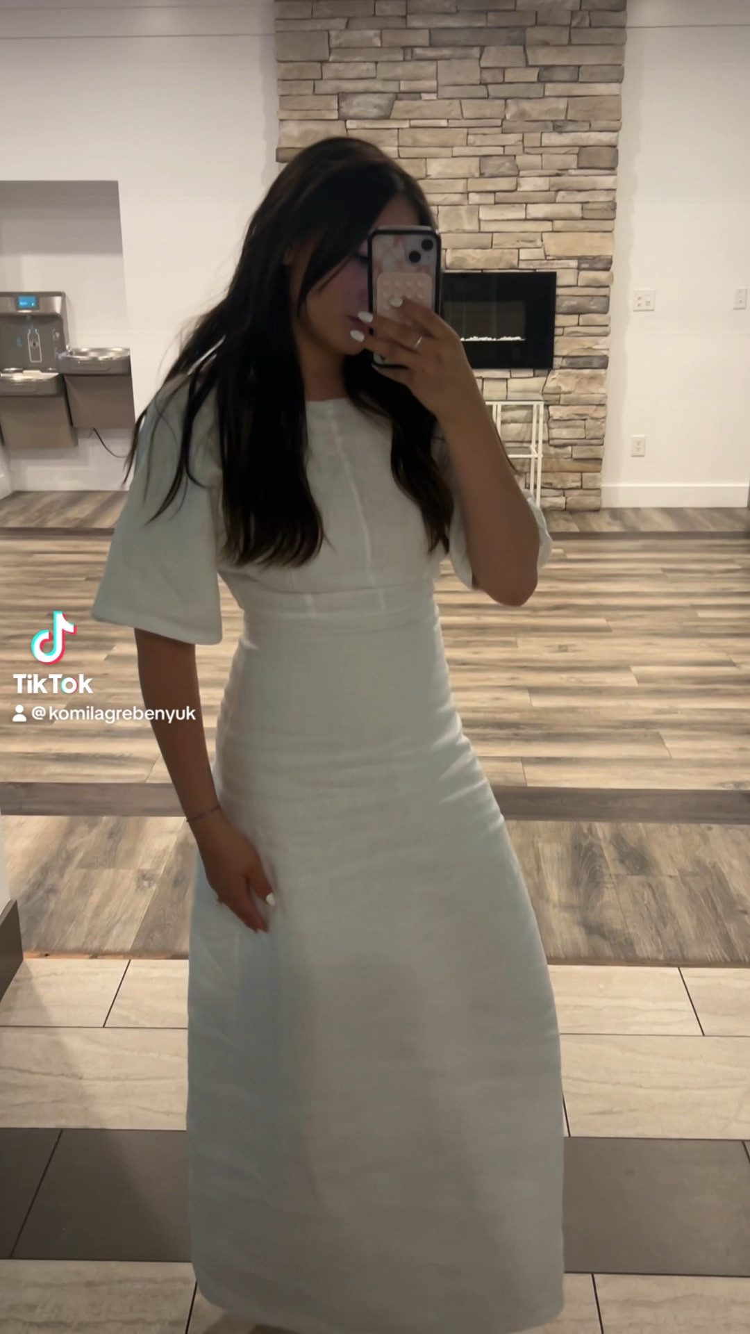 linen staple dress! it’s also on sale rn!

#LTKFindsUnder100 #LTKxNSale