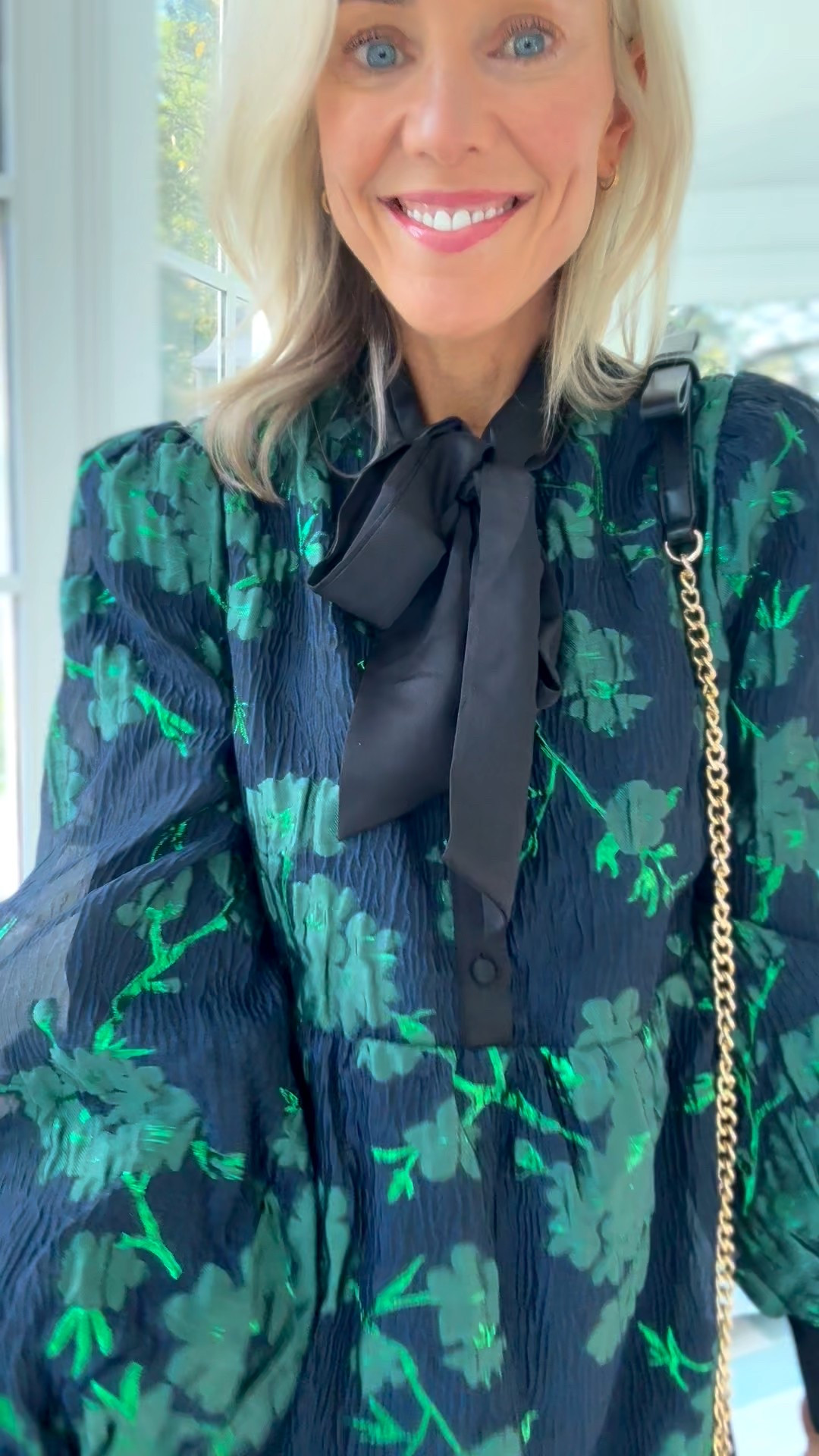 Huge Avara holiday haul! Everything is under $100 and so good! These will sell out! 

#LTKSeasonal #LTKHoliday #LTKFindsUnder100